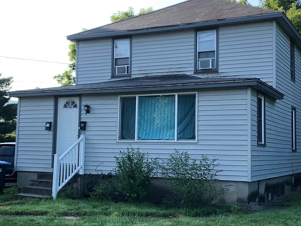 1st image of 319 E McCanns Blvd