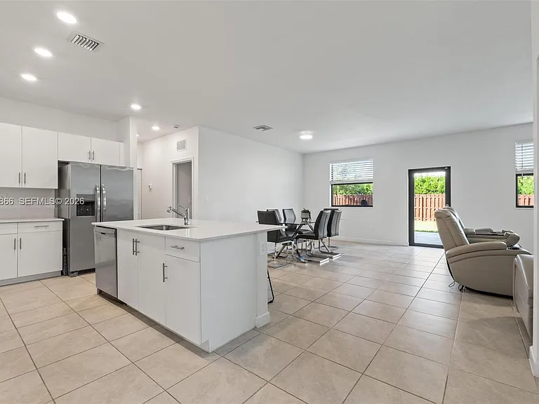 11903 SW 241st St — Photo 9