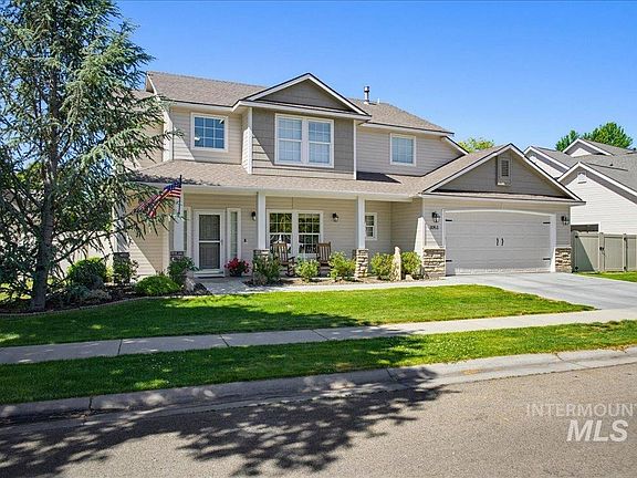 2nd image of 3053 E Calabria Dr