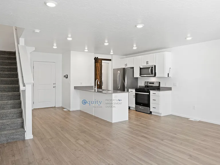 8710 W Cordero Dr #1 — Photo 3