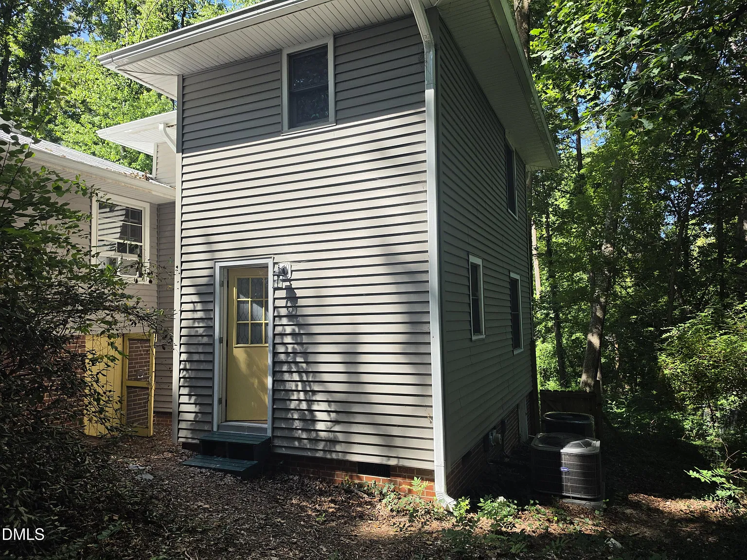 Accessory dwelling built behind / attached — Photo 4
