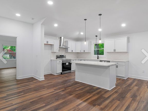 4th image of 1221 Beverly Hills Dr #1