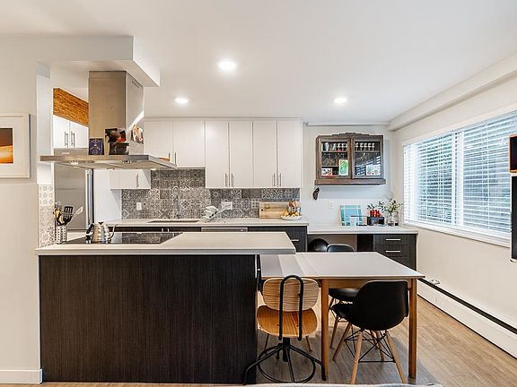 5th image of 36 E 14th Ave #213