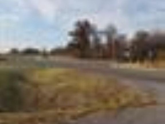5th image of 0 E Plaza Dr