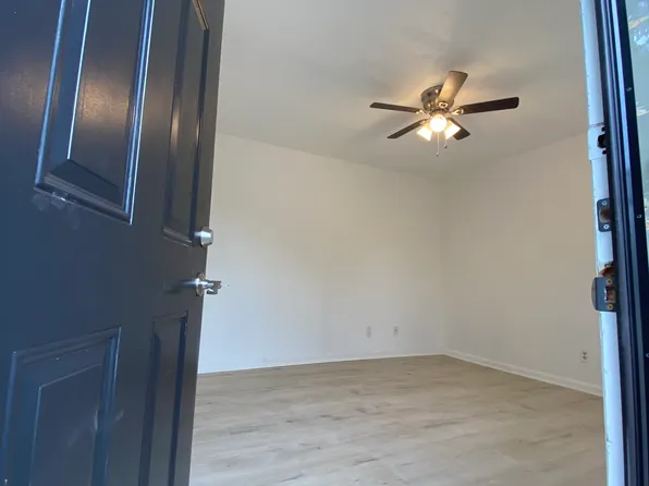 113 Royce Cir #113, Oak Ridge, TN 37830