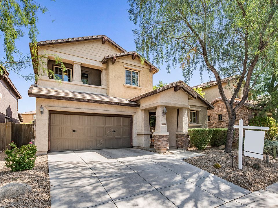 1st image of 3940 E Half Hitch Pl