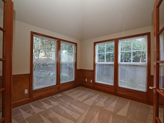 5th image of 5819 108th Ave NE