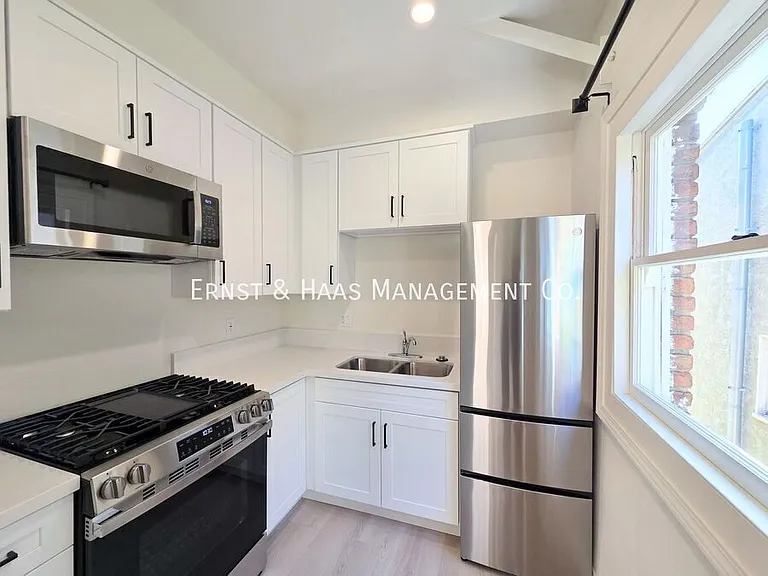 321 Chestnut Ave #7 — Photo 7