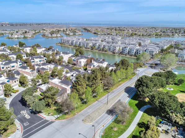 733 Mediterranean Ln, Redwood City, CA 94065