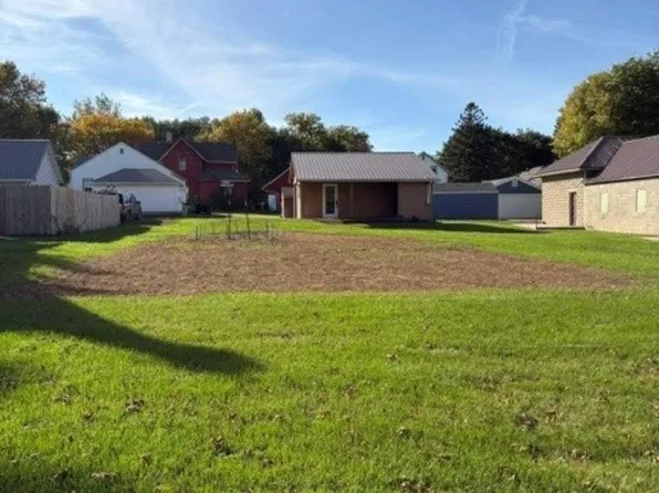 309 S Carroll St, Rock Rapids, IA 51246