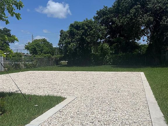 3rd image of 11947 SW 217th St #11947