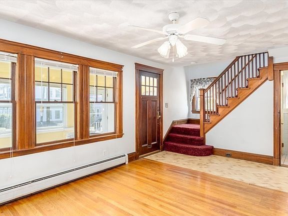 3rd image of 27 Stearns Ave