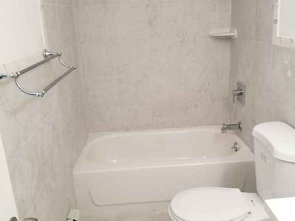 5th image of 174 Locust Dr