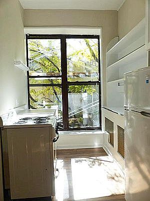1st image of 318 W 106th St APT 4RW