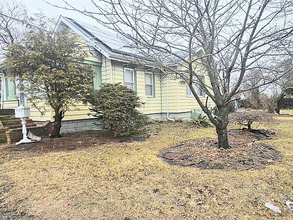 2nd image of 30 W Ridgewood Ave