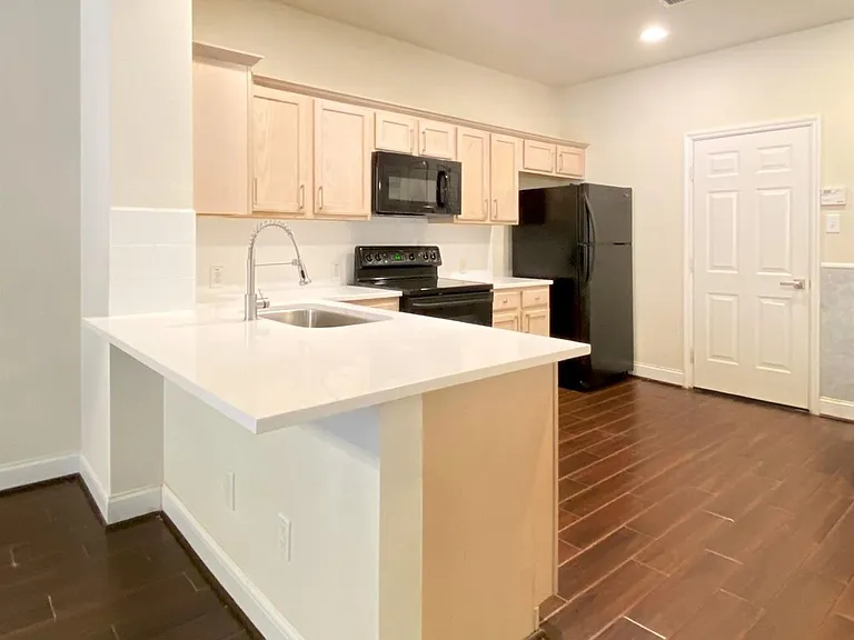 54 Alderon Woods Pl — Photo 12