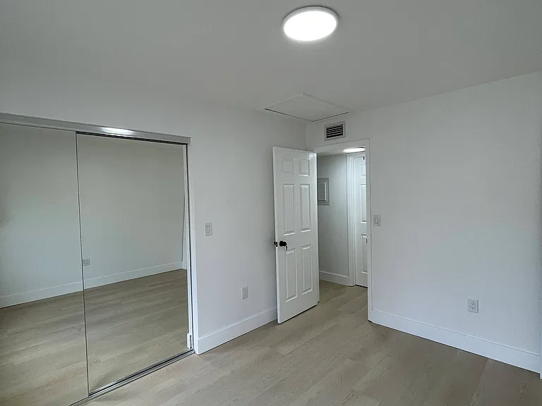106 Palmetto Ct #106 — Photo 23