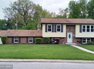 21 Colonial Dr, Hanover, PA 17331