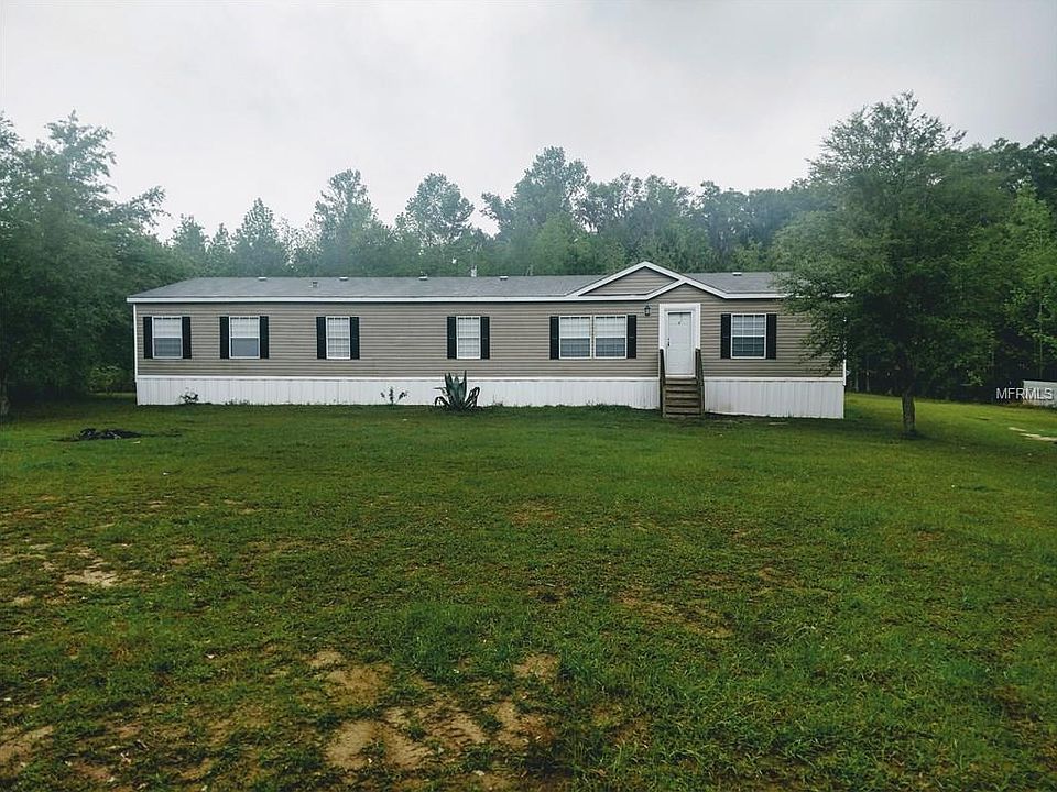 1st image of 863 SW Catherine Ln