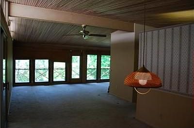 5th image of 931 Churchill Cir