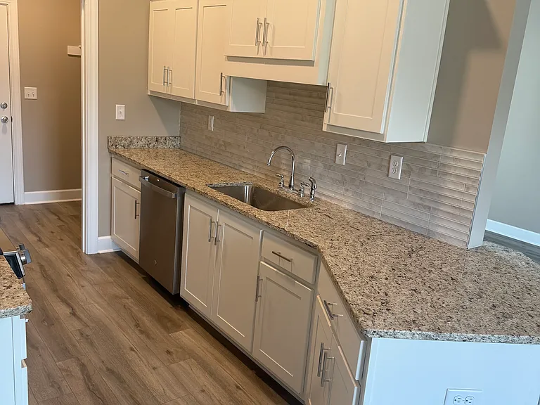 7445 Dunbarton Dr — Photo 3