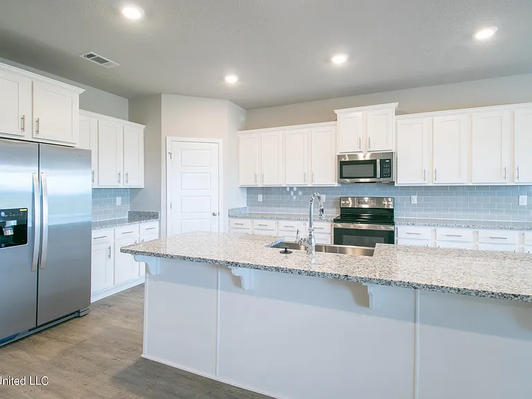5209 Fairbury Way — Photo 10