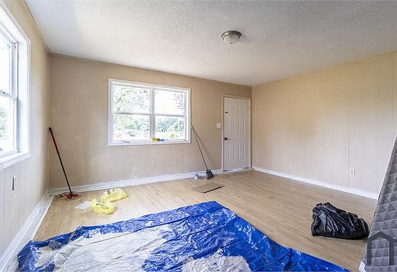 4th image of 104 Duplex Ln APT B