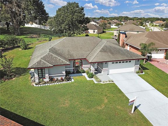 4th image of 711 Concord Ln