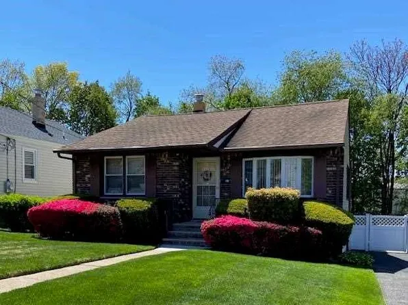 308 S Blvd, Saddle Brook, NJ 07663