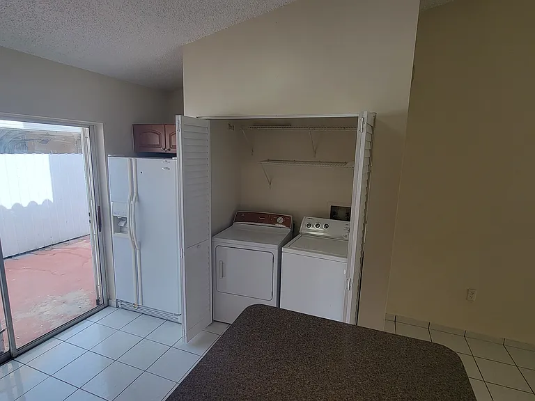 2275 W 69th St #A — Photo 14