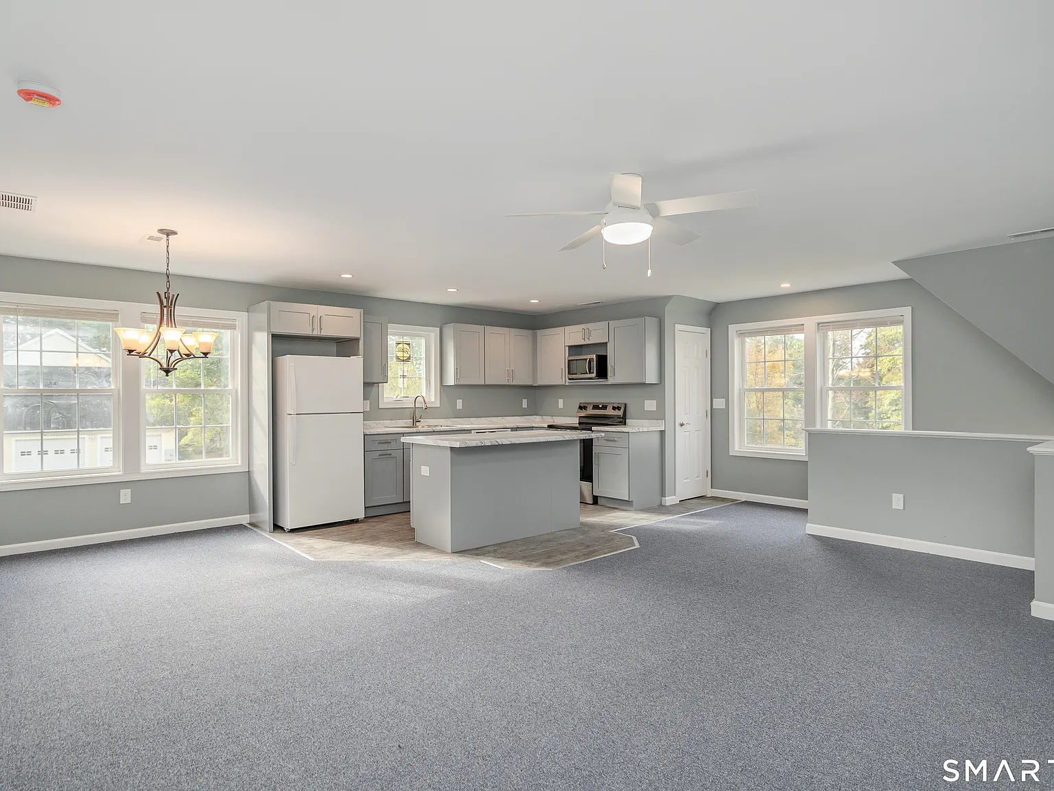 1 bed, 1.0 bath, 768 sqft, $2,500 — Photo 2