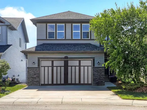 64 NE Heritage Grn, Cochrane, AB T4C 0L3