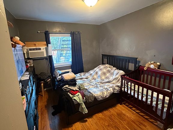 2nd image of 2046 E 56th St Floor 1