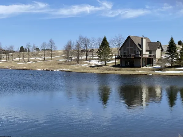 21 Lakeview Rd, Davis, WV 26260
