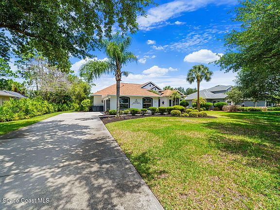 5th image of 1831 Winding Ridge Cir SE