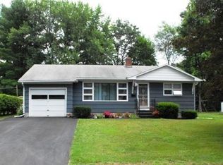 36 Edgewood Dr, Sidney, NY 13838