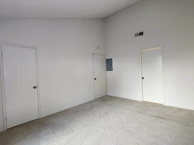 4326 Fair Oaks Blvd — Photo 30