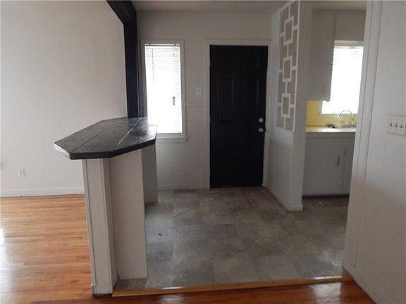5th image of 3701 Harley Ave