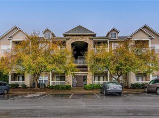 4455 Brassfield Dr APT 207, Winston Salem, NC 27105