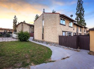 7965 Pinehurst Dr, Highland, CA 92346