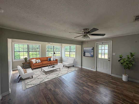 5th image of 246 Cole Rd