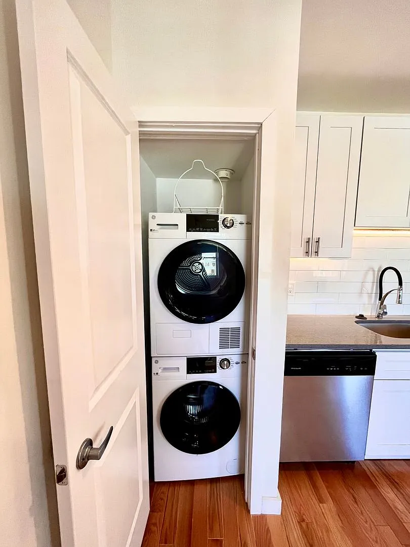 Beautiful 1 bedroom in great location in fishtown — Photo 4