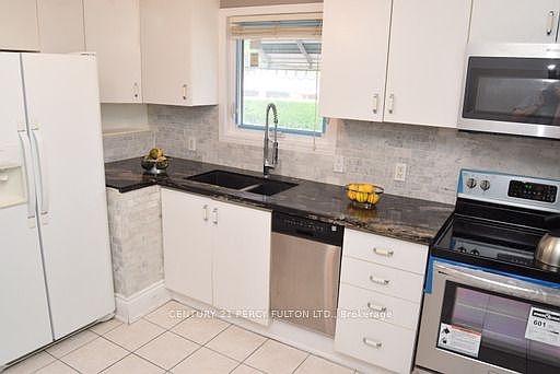 5th image of 66 Acton Ave