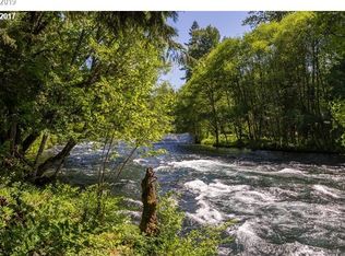 56411 McKenzie Hwy UNIT 3, Blue River, OR