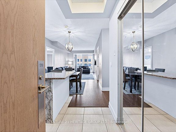 2nd image of 9088 Yonge St #510A