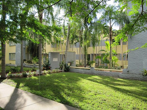 3rd image of 222 Zamora Ave APT 9