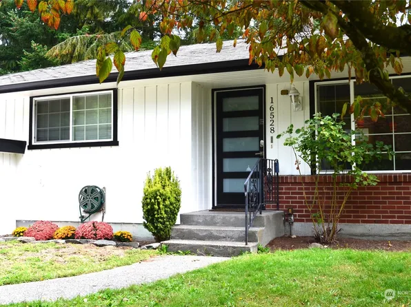 16528 3rd Avenue NE, Shoreline, WA 98155
