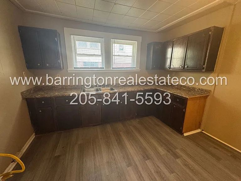 1416 Elizabeth Ave — Photo 4