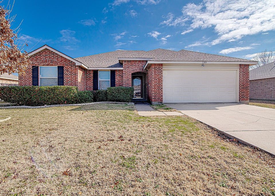 1st image of 1309 Lauren Dr