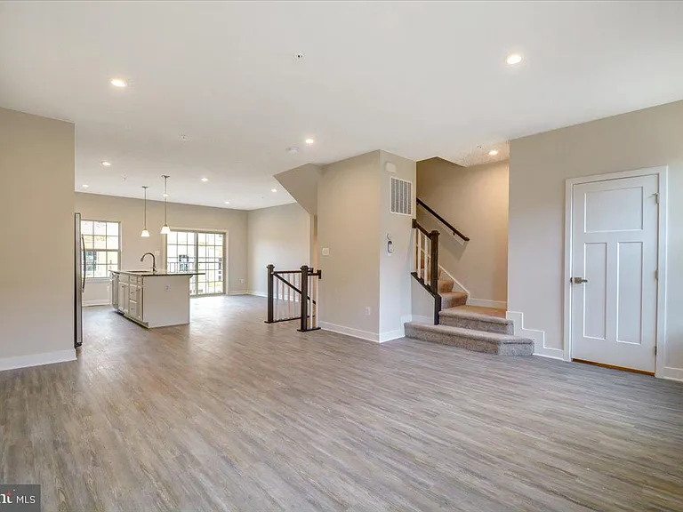 9583 Tall Oaks Rd — Photo 11